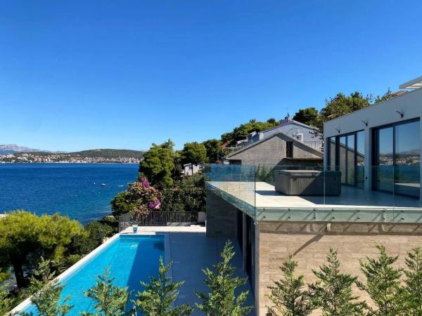 Villa am Wasser mit direktem Zugang zum Strand - Dalmatien