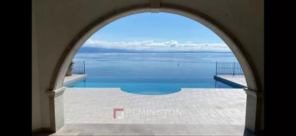 Residence with panoramic sea view and infinity pool - Opatija Riviera
