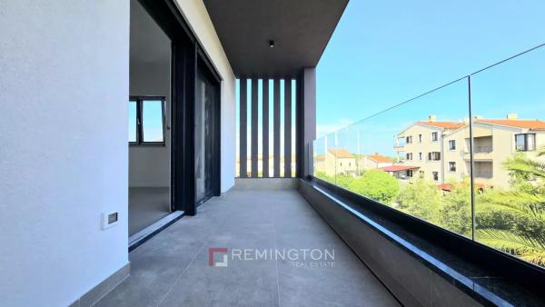 Elegancki dwupokojowy apartament blisko morza - Pula